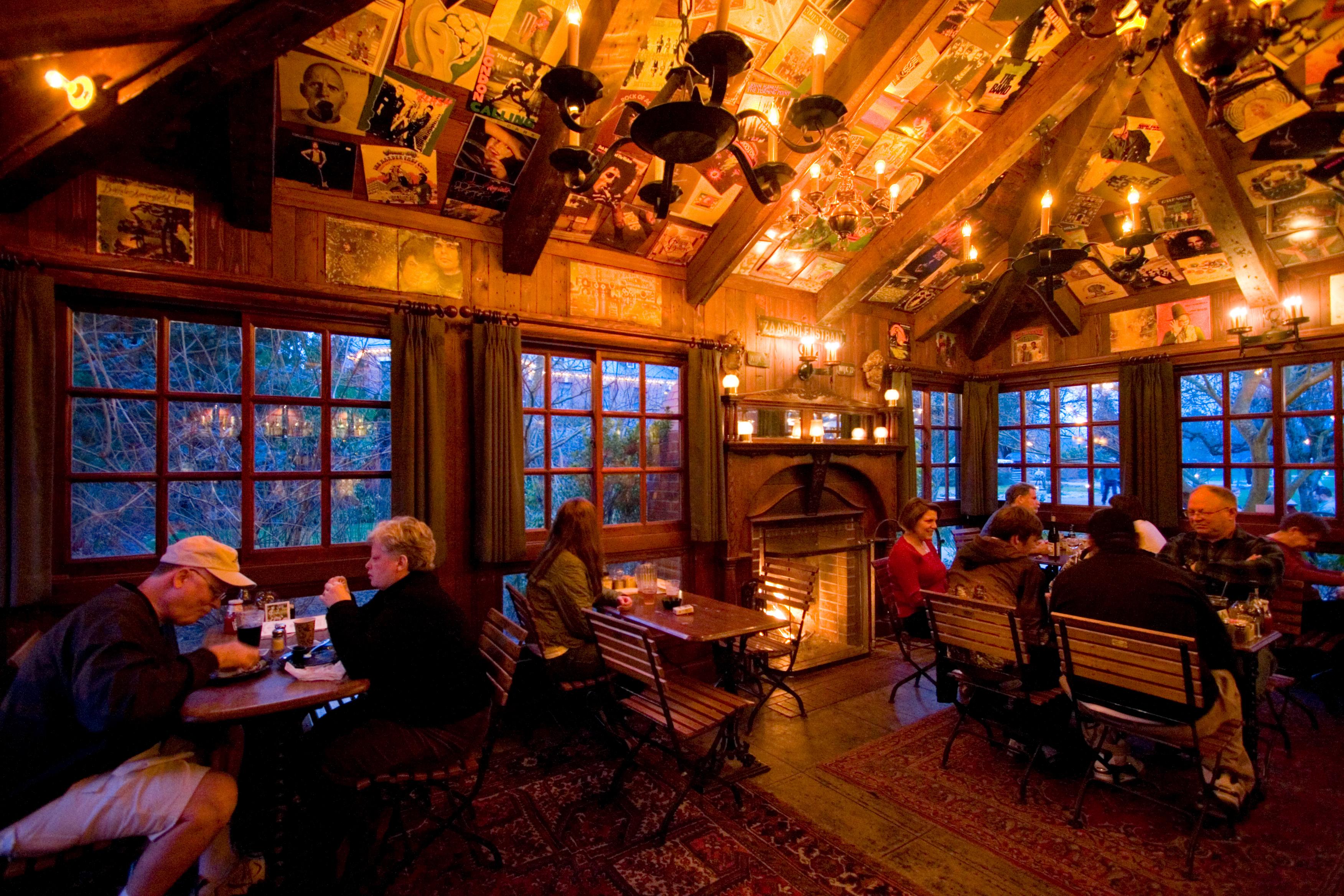 Mcmenamins Grand Lodge Forest Grove Exterior foto